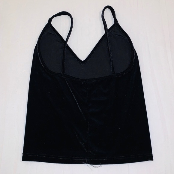 4/$25♦️ JOHN GALT Black Velvet Crop Top Tank Top - Picture 3 of 3